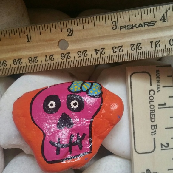 Pink skull Punk Painted rock Home Decor Garden Art - Picture 2 of 2